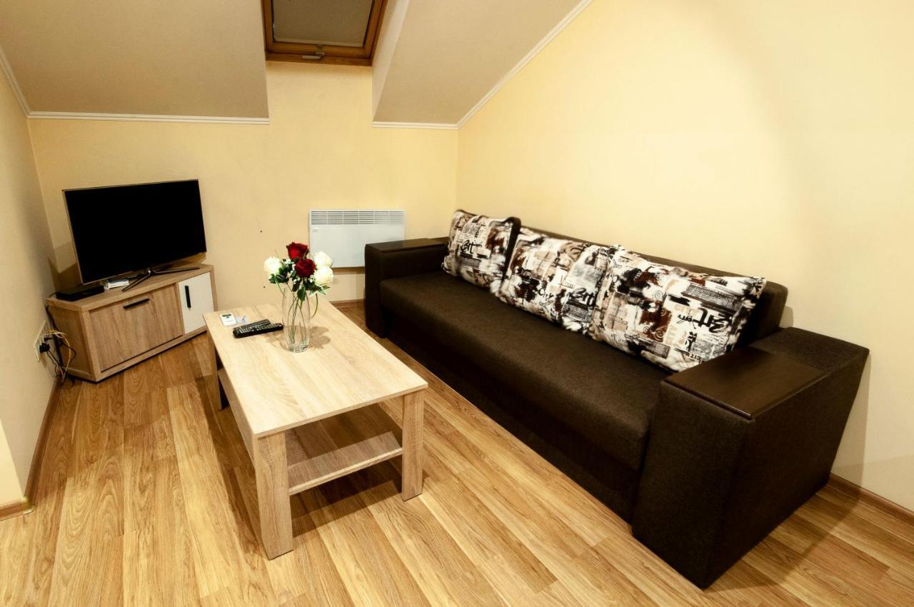 Wonderful Flat On City Center Ужгород Экстерьер фото