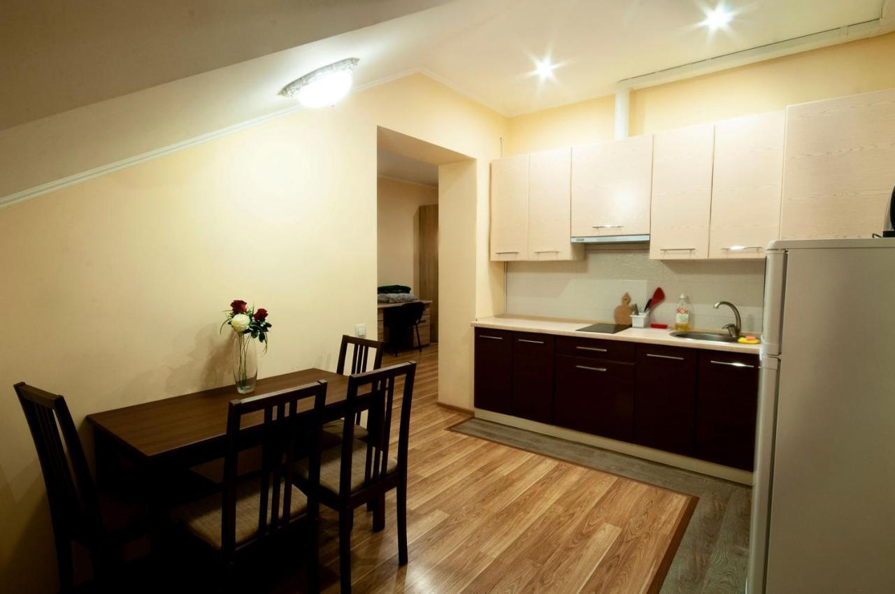 Wonderful Flat On City Center Ужгород Экстерьер фото